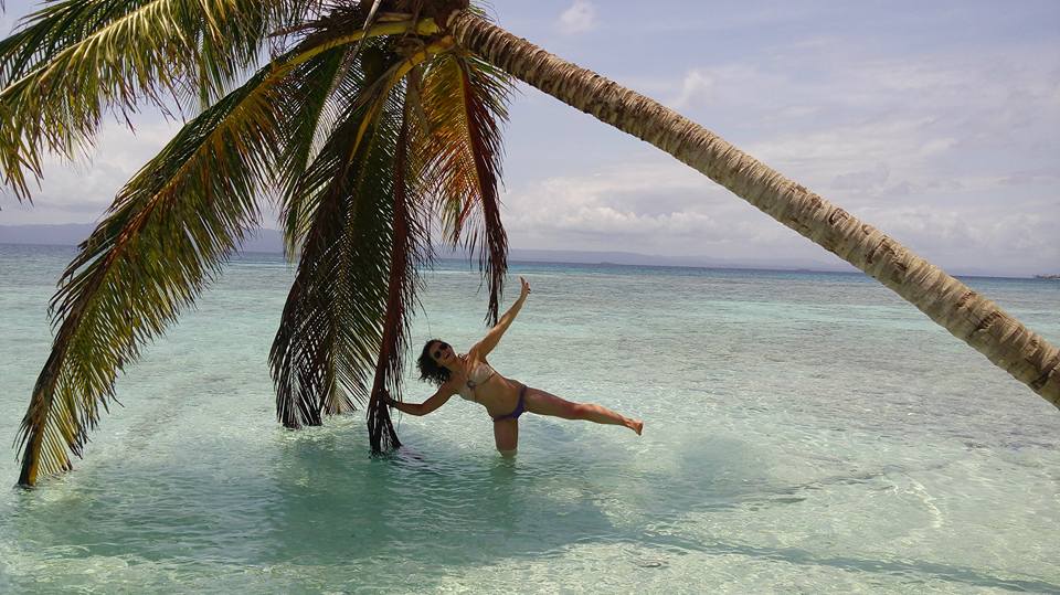 Palmera sobre el mar en San Blas