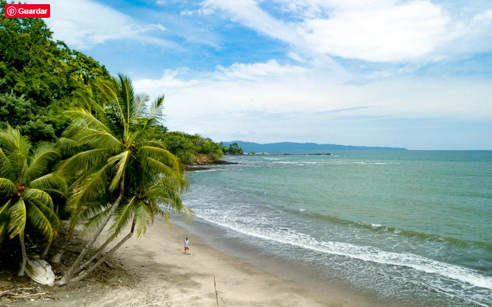 Costa del Pacífico cerca de Santa Catalina, Panamá